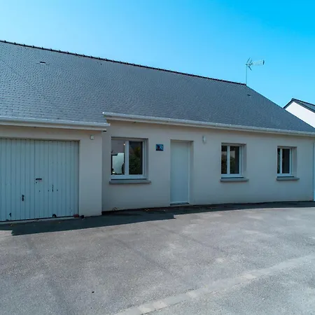 Holiday home La Bulle De Landrezac - Jacuzzi Et Proche *